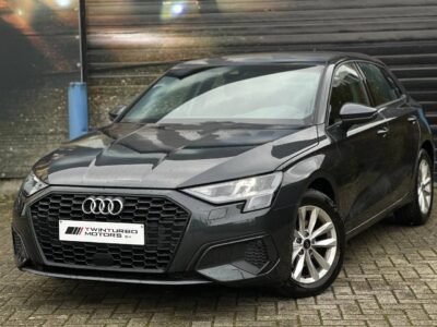 AUDI A3 10/2023 1.0 BENZINE/HYBRIDE AUTOMAAT