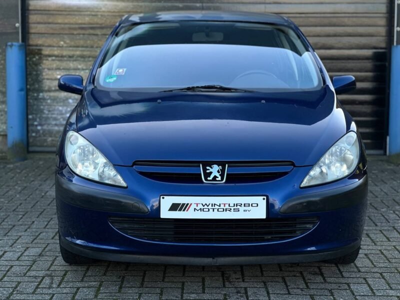 PEUGOET 307 BENZINE AUTOMAAT 110PK