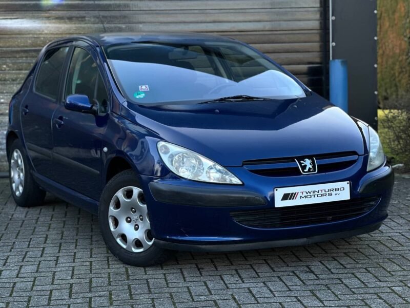 PEUGOET 307 BENZINE AUTOMAAT 110PK