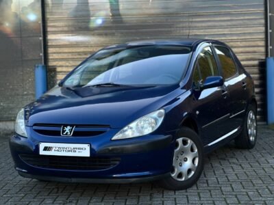 PEUGOET 307 BENZINE AUTOMAAT 110PK