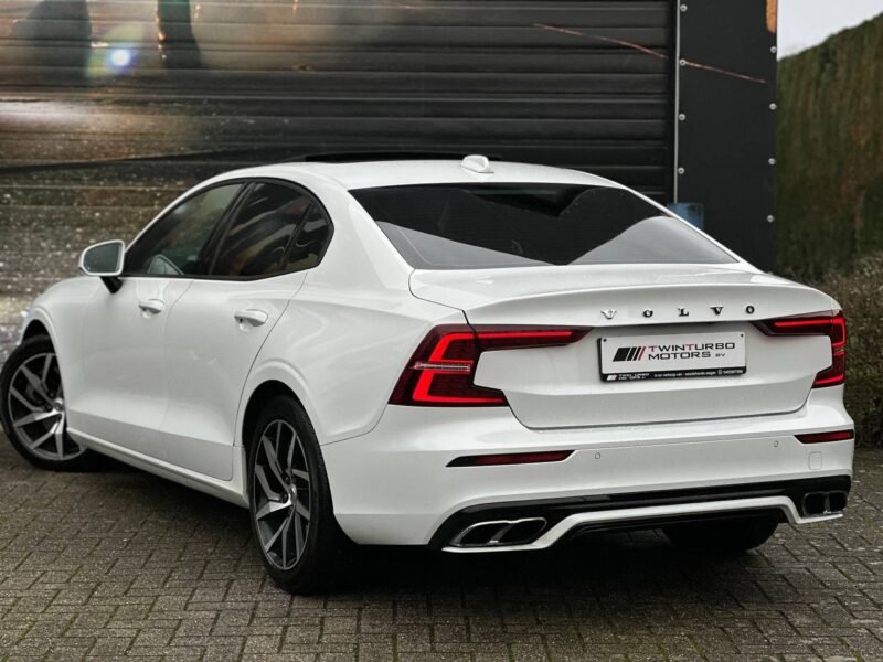 VOLVO S60 R-DESIGEN BENZINE EURO6D 310PK