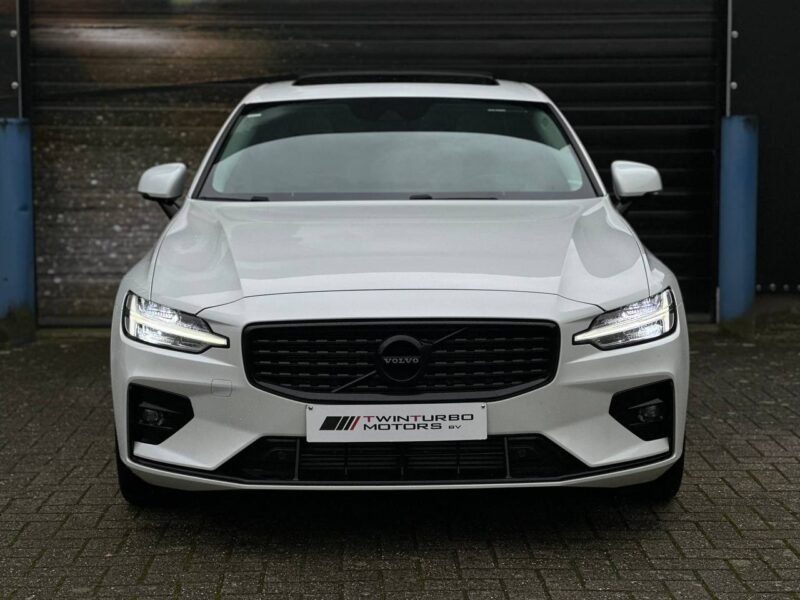 VOLVO S60 R-DESIGEN BENZINE EURO6D 310PK