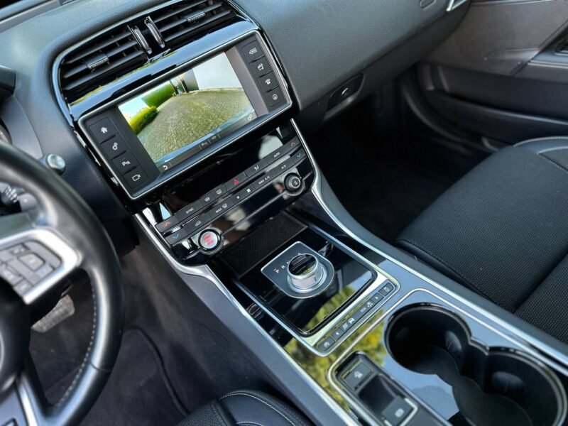 JAGUAR XE R-LINE 2017 DIESEL EURO6B 2.0