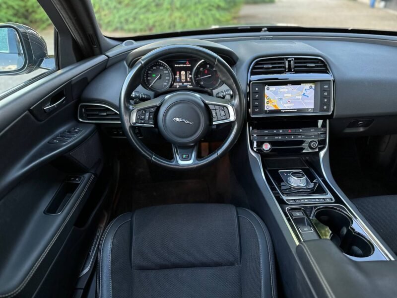 JAGUAR XE R-LINE 2017 DIESEL EURO6B 2.0