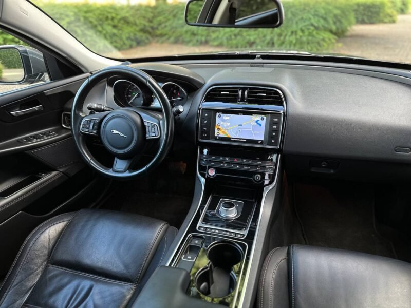 JAGUAR XE R-LINE 2017 DIESEL EURO6B