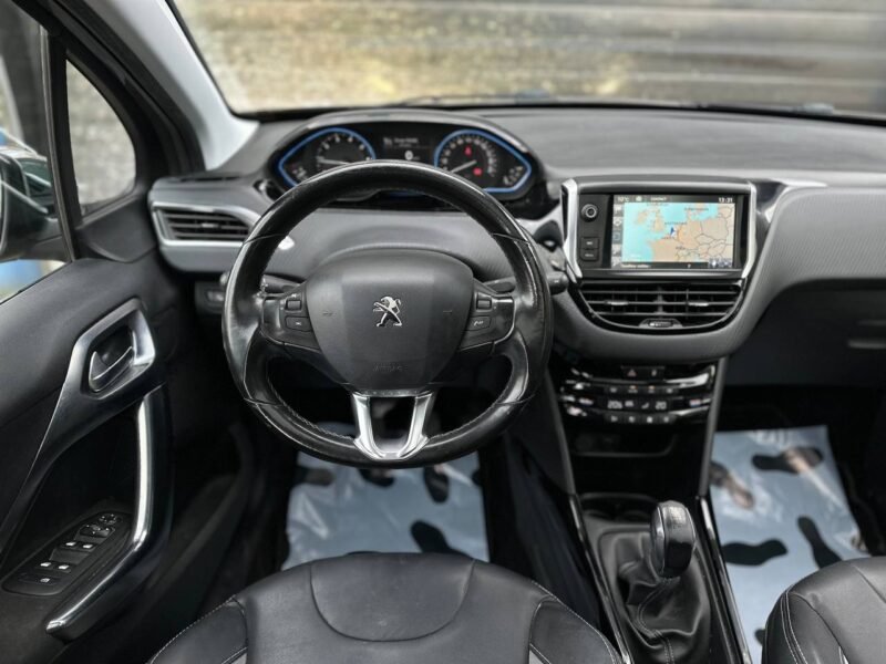 PEUGOET 2008 1.2 85PK 2015