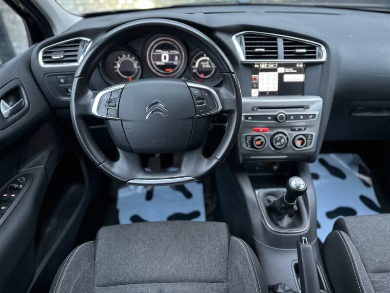 CITROEN C4 2015 BENZINE 110PK