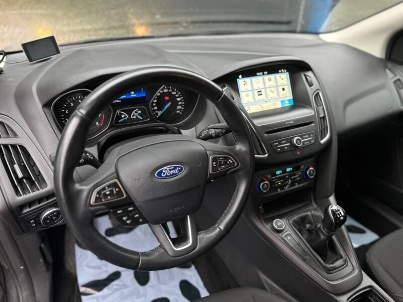 FORD FOCUS 2018 BENZINE 1.0 105PK