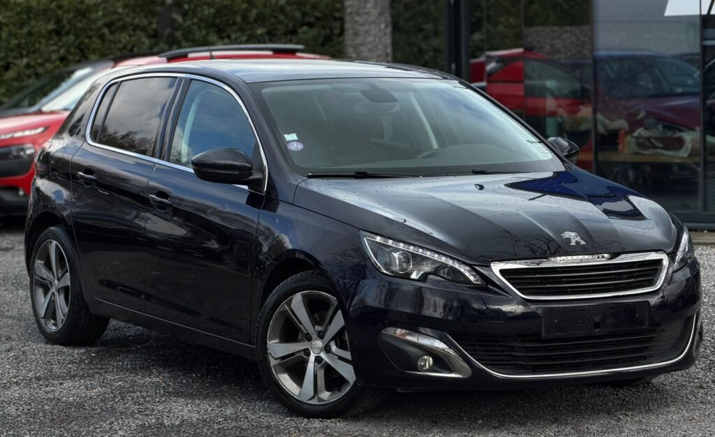 Peugeot 308 Benzien Automaat