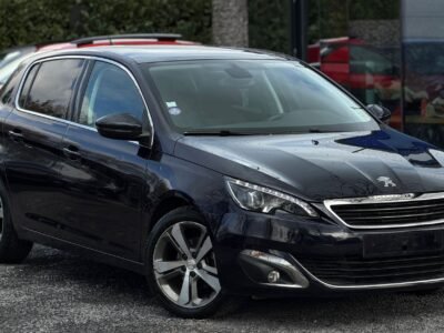 Peugeot 308 Benzien Automaat