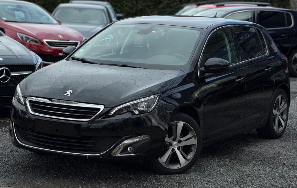 Peugeot 308 Benzien Automaat