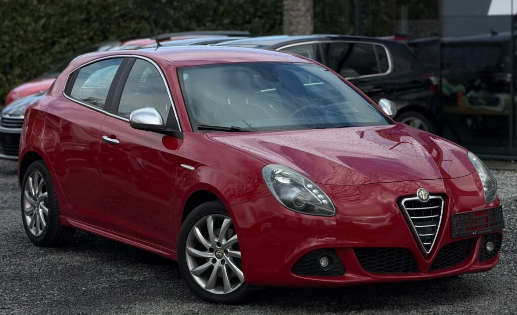 Alfa Romeo Giulietta Automaat Benzien