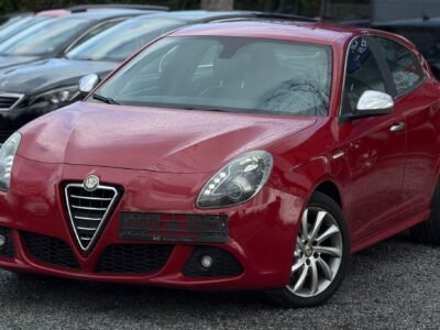 Alfa Romeo Giulietta Automaat Benzien