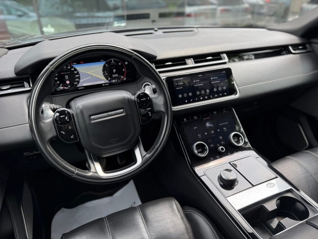 Range Rover Velar Full option 2018