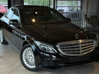 Mercedes C350e Full option