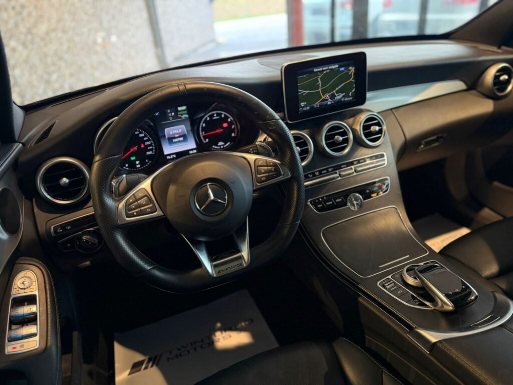Mercedes C350e Full option
