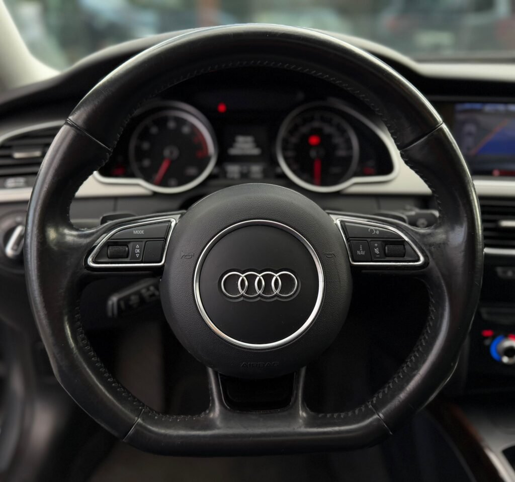 Audi A5Sline Benzien Automaat Full option