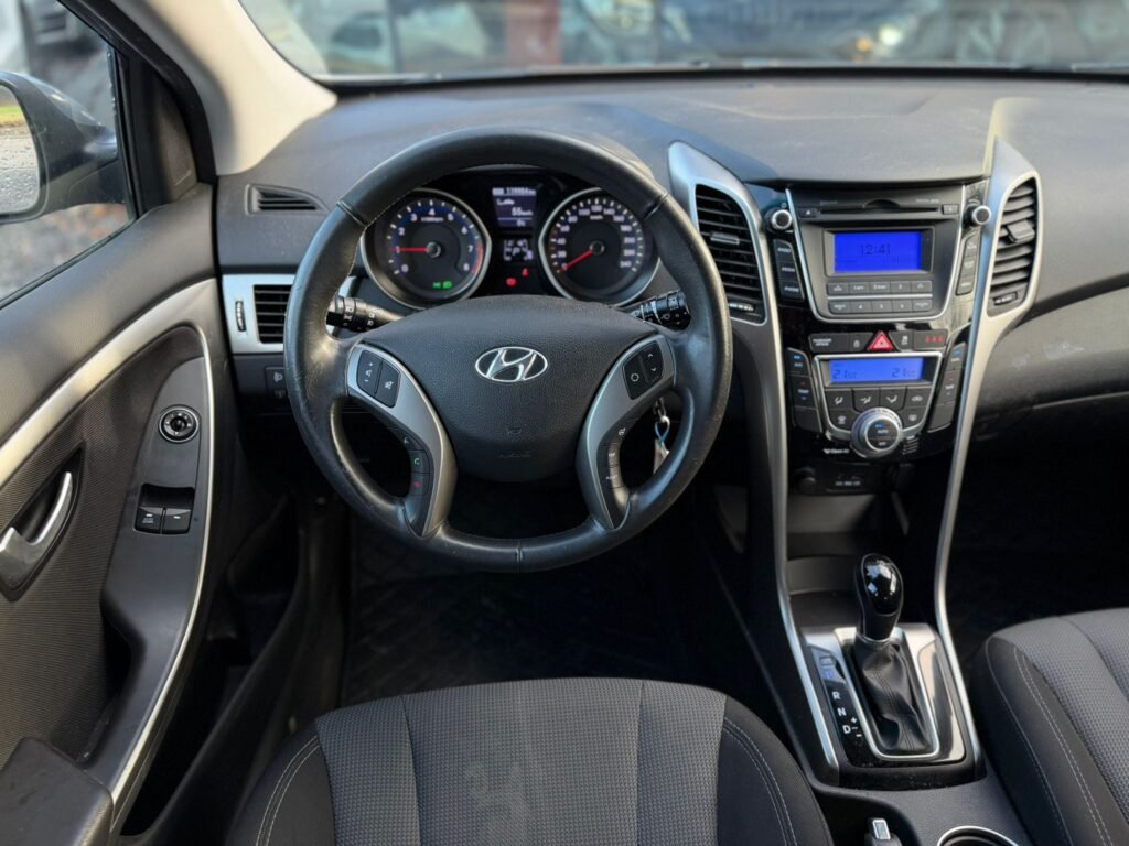 Hyundai i30 Automaat Benzien